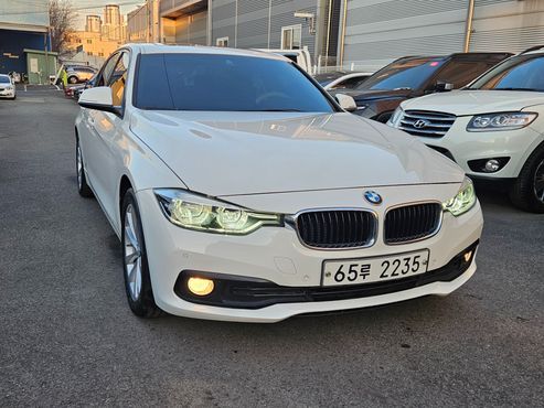 BMW 3-Series 320d — пробег 92 685 км — фото 3 из 5