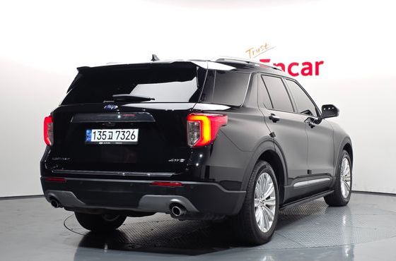 Ford Explorer 2.3 LimIted 4WD — пробег 21 556 км — фото 2 из 5