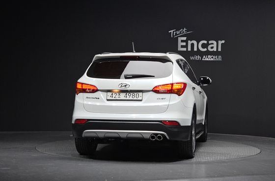 Hyundai Santafe Diesel(e-VGT) 2.0 2WD Premium — пробег 131 332 км — фото 4 из 5