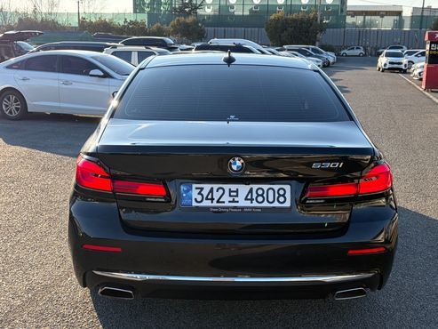 BMW 5-Series 530i Luxury — пробег 35 700 км — фото 4 из 5