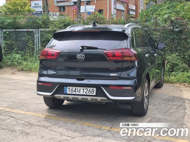 Kia Niro из Кореи Encar