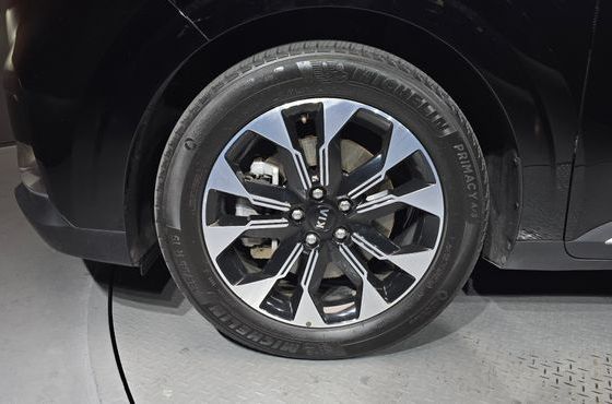 Kia Carnival 9-Seater Signature — пробег 91 366 км — фото 5 из 5