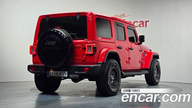 Jeep Wrangler 2.0 Overland 4Door — пробег 69 499 км — фото 2 из 5