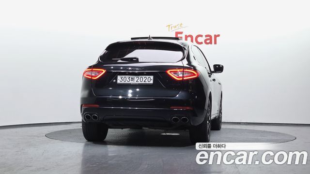 Maserati Levante 3.0 Diesel AWD GranLusso — пробег 68 708 км — фото 4 из 5