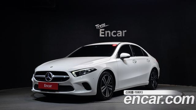 Mercedes-Benz A-Class A220 Sedan — пробег 4 347 км — фото 1 из 5