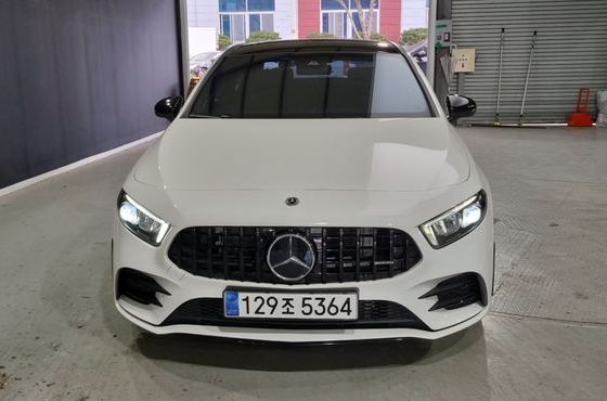 Mercedes-Benz A-Class AMG A35 4MATIC Sedan — пробег 25 305 км — фото 3 из 5