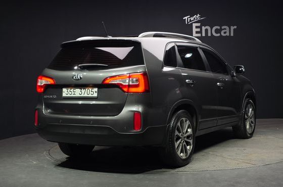 Kia Sorento Diesel 2.0 2WD TLX Special — пробег 172 205 км — фото 2 из 5