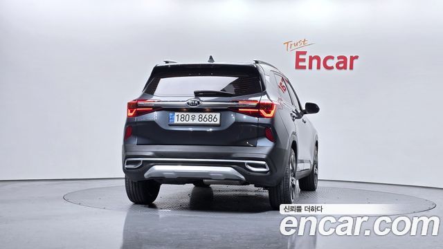 Kia Seltos из Кореи Encar