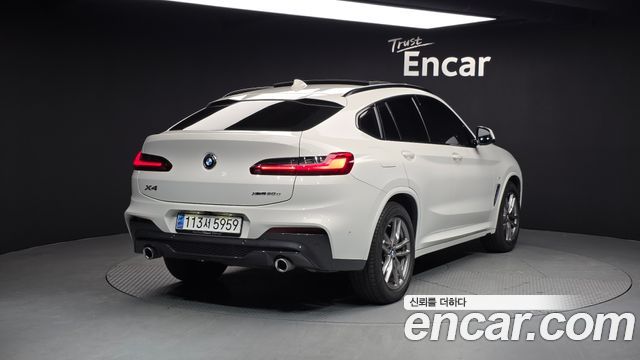 BMW X4 xDrive20d M Sport — пробег 71 894 км — фото 2 из 5