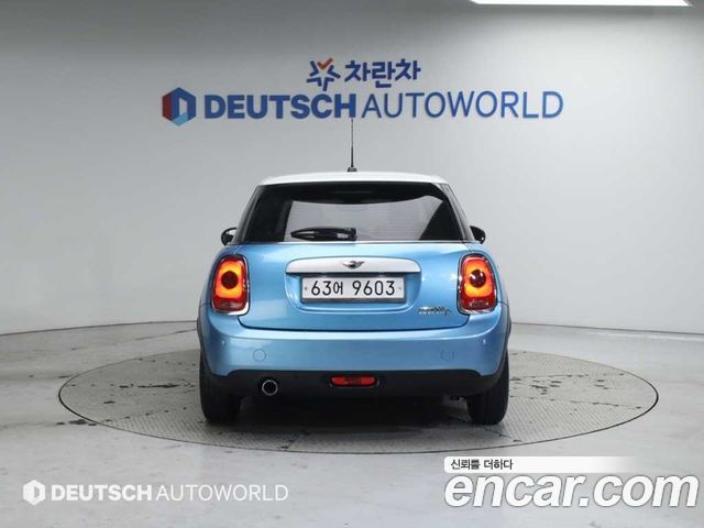 Mini Cooper 5Door Standard 3rd — пробег 139 918 км — фото 4 из 5