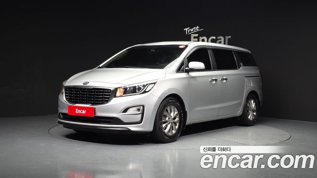 Kia Carnival из Кореи Encar