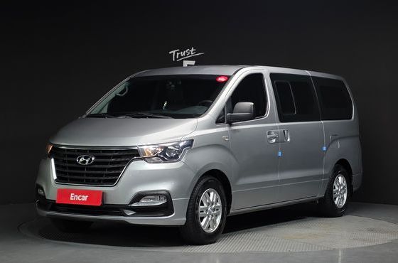 Hyundai Starex Van 5-Seater Modern — пробег 217 849 км — фото 1 из 5
