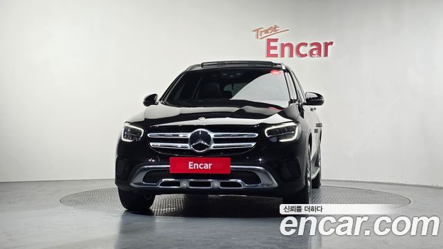 Mercedes-Benz GLC-Class GLC300 4MATIC Premium — пробег 17 463 км — фото 3 из 5