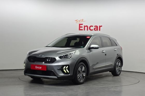 Kia Niro 1.6 HEV Noblesse Special — пробег 69 172 км — фото 1 из 5