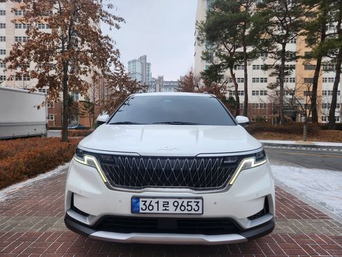 Kia Carnival Diesel 9-Seater Prestige — пробег 49 327 км — фото 1 из 5