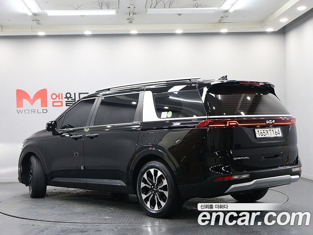 Kia Carnival Diesel 9-Seater Prestige — пробег 93 000 км — фото 4 из 5