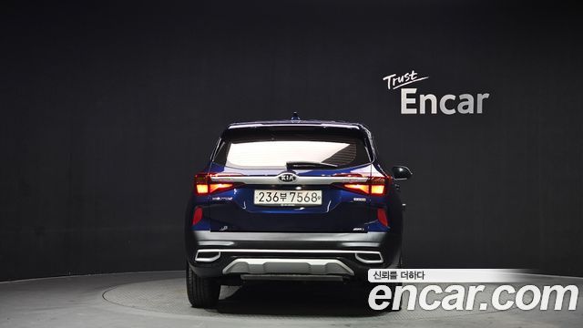 Kia Seltos из Кореи Encar