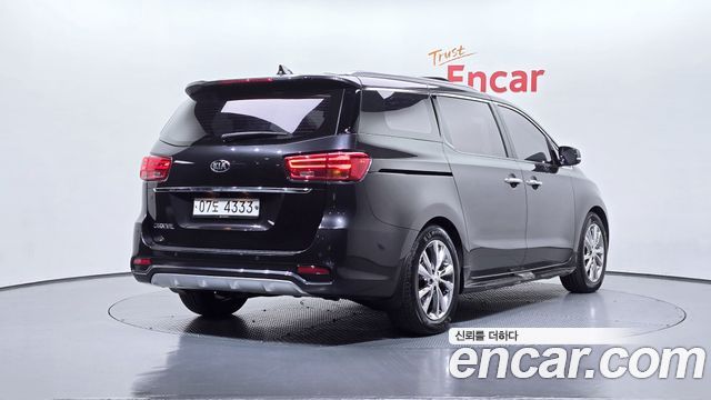 Kia Carnival из Кореи Encar