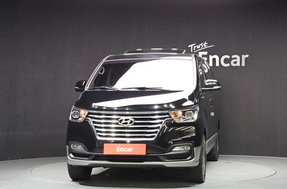 Hyundai Starex 4WD Urban 9-Seater Exclusive — пробег 78 664 км — фото 3 из 5
