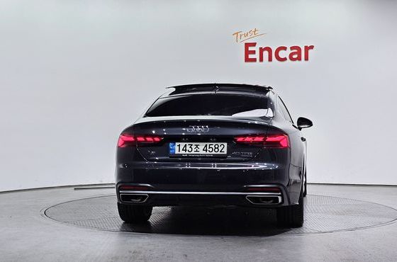 Audi A5 40 TFSI Quattro Sportback — пробег 6 116 км — фото 4 из 5