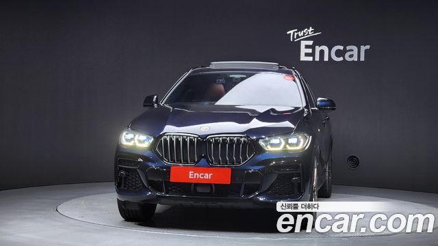 BMW X6 M50i — пробег 35 704 км — фото 3 из 5
