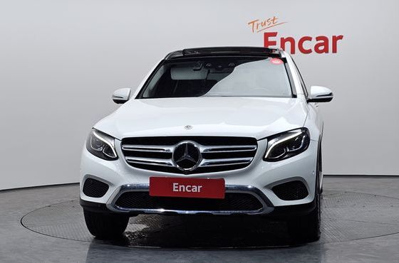 Mercedes-Benz GLC-Class GLC350e 4MATIC Premium — пробег 65 078 км — фото 3 из 5