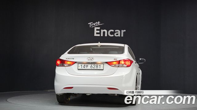Hyundai AVANTE из Кореи Encar