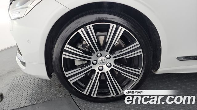 Volvo S90 из Кореи Encar