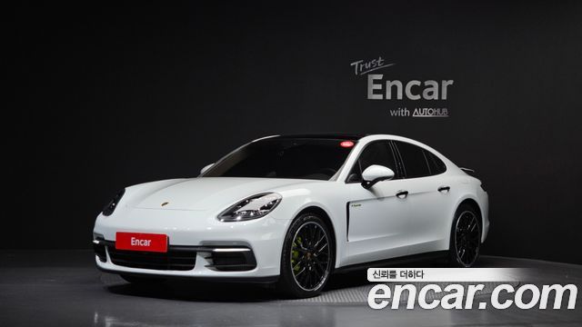 Porsche Panamera 2.9 AWD E-Hybrid — пробег 59 589 км — фото 1 из 5