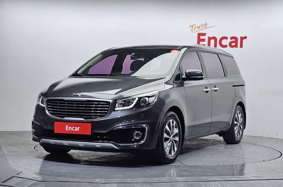 Kia Carnival 9-seater Luxury — пробег 82 651 км — фото 1 из 5