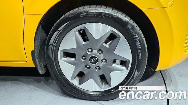 Hyundai Staria из Кореи Encar