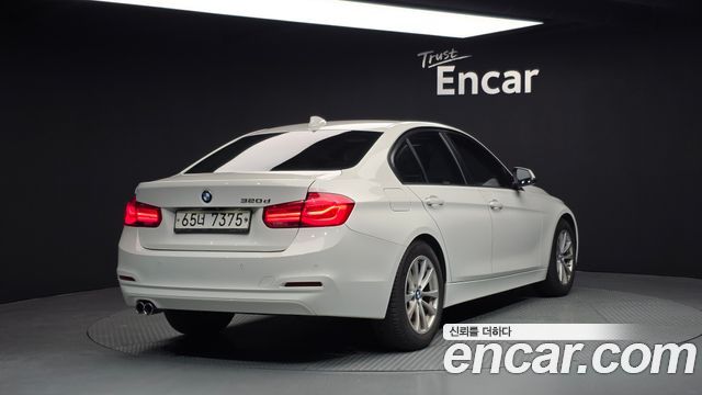 BMW 3-Series из Кореи Encar