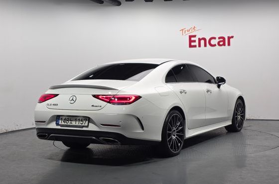 Mercedes-Benz CLS-Class CLS450 4MATIC AMG Line — пробег 121 939 км — фото 2 из 5