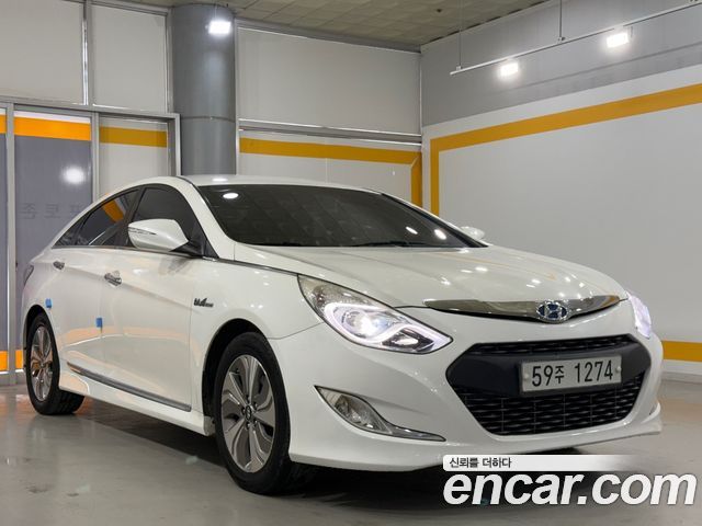 Hyundai Sonata 2.0 Premium — пробег 186 668 км — фото 2 из 5