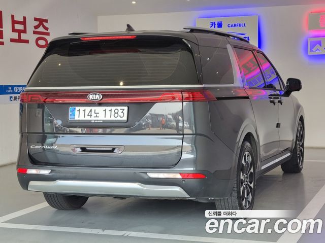 Kia Carnival из Кореи Encar