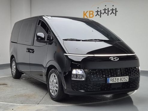 Hyundai Staria Cargo 5-Seater Modern — пробег 13 049 км — фото 4 из 5
