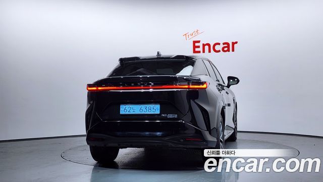 Lexus RZ из Кореи Encar