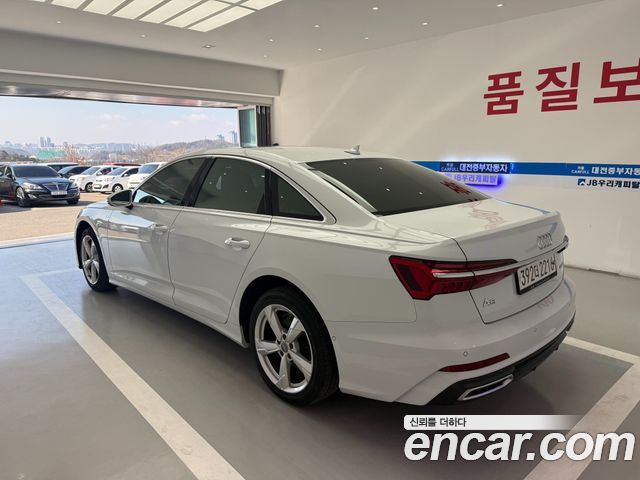 Audi A6 40 TDI — пробег 132 572 км — фото 4 из 5
