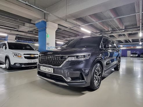 Kia Carnival 9-Seater Noblesse — пробег 180 916 км — фото 2 из 5