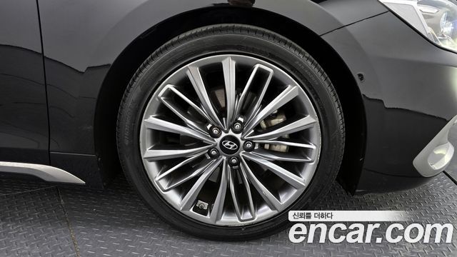 Hyundai Grandeur из Кореи Encar