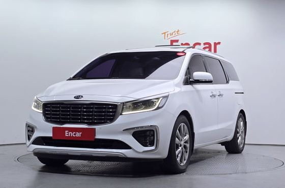 Kia Carnival 7-Seater Limousine VIP — пробег 182 244 км — фото 1 из 5