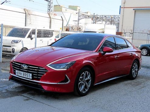 Hyundai Sonata 2.0 Premium Family — пробег 98 072 км — фото 2 из 5