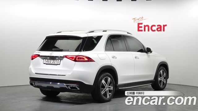 Mercedes-Benz GLE-Class GLE300d 4MATIC — пробег 153 774 км — фото 2 из 5
