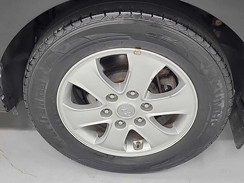 Hyundai Starex Urban 9-Seater Premium — пробег 97 080 км — фото 5 из 5