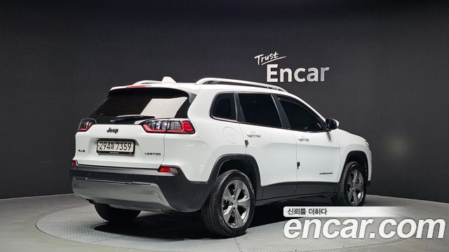 Jeep Cherokee 2.4 Limited AWD — пробег 65 483 км — фото 2 из 5