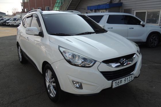 Hyundai Tucson Diesel 2WD LX20 Luxury — пробег 283 183 км — фото 3 из 5