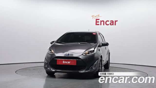 Toyota Prius 1.5 — пробег 98 965 км — фото 3 из 5