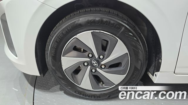 Hyundai Ioniq N — пробег 206 330 км — фото 5 из 5
