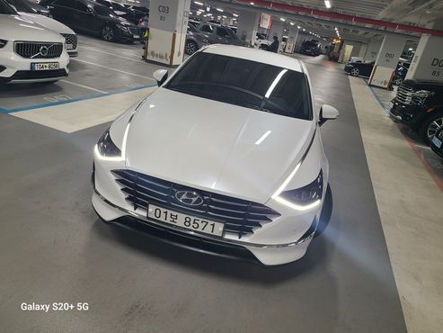 Hyundai Sonata 2.0 Premium Family — пробег 62 854 км — фото 1 из 5