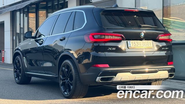 BMW X5 xDrive 40i xLine — пробег 86 049 км — фото 2 из 5